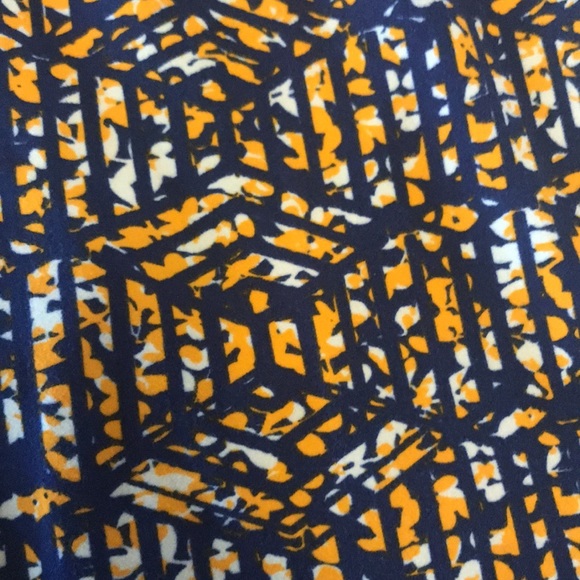 LuLaRoe Leggings - Picture 2 of 2